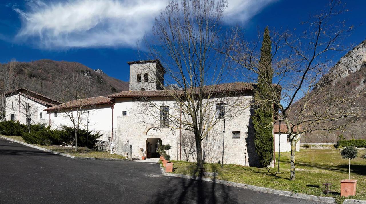 Hotel Abbazia Ss. Quirico E Giulitta Micigliano Exteriér fotografie
